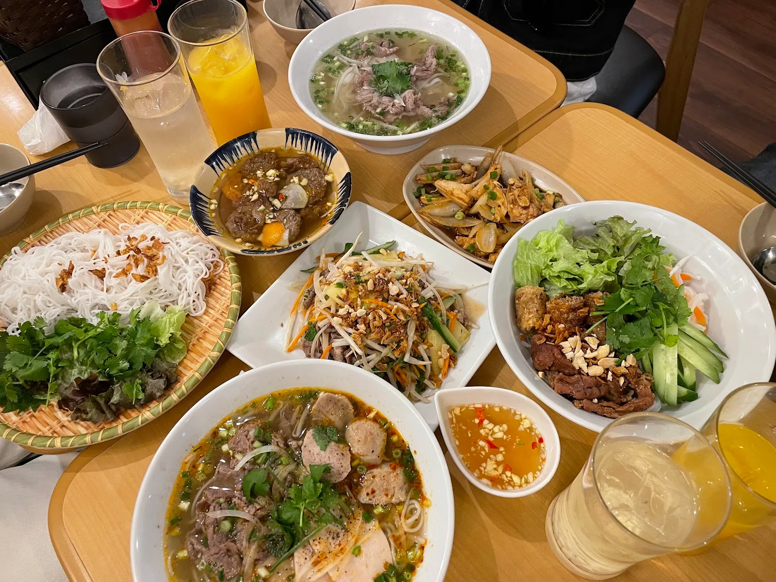 Viet Nhat